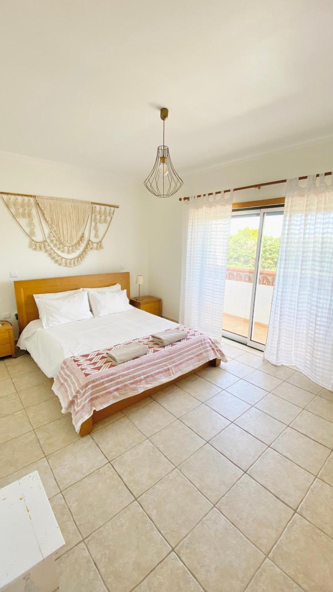 Casa Lua Guesthouse Бургау Экстерьер фото